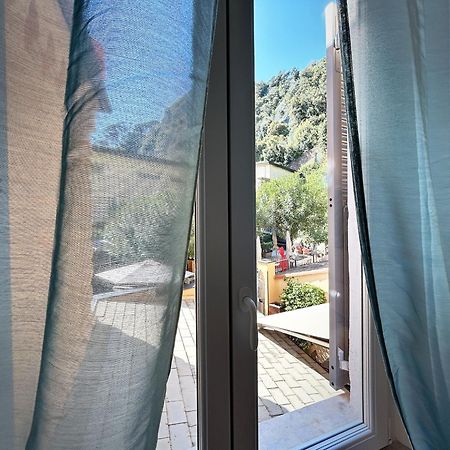 מונטרוסו אל מארה Hotel Meuble Agavi מראה חיצוני תמונה