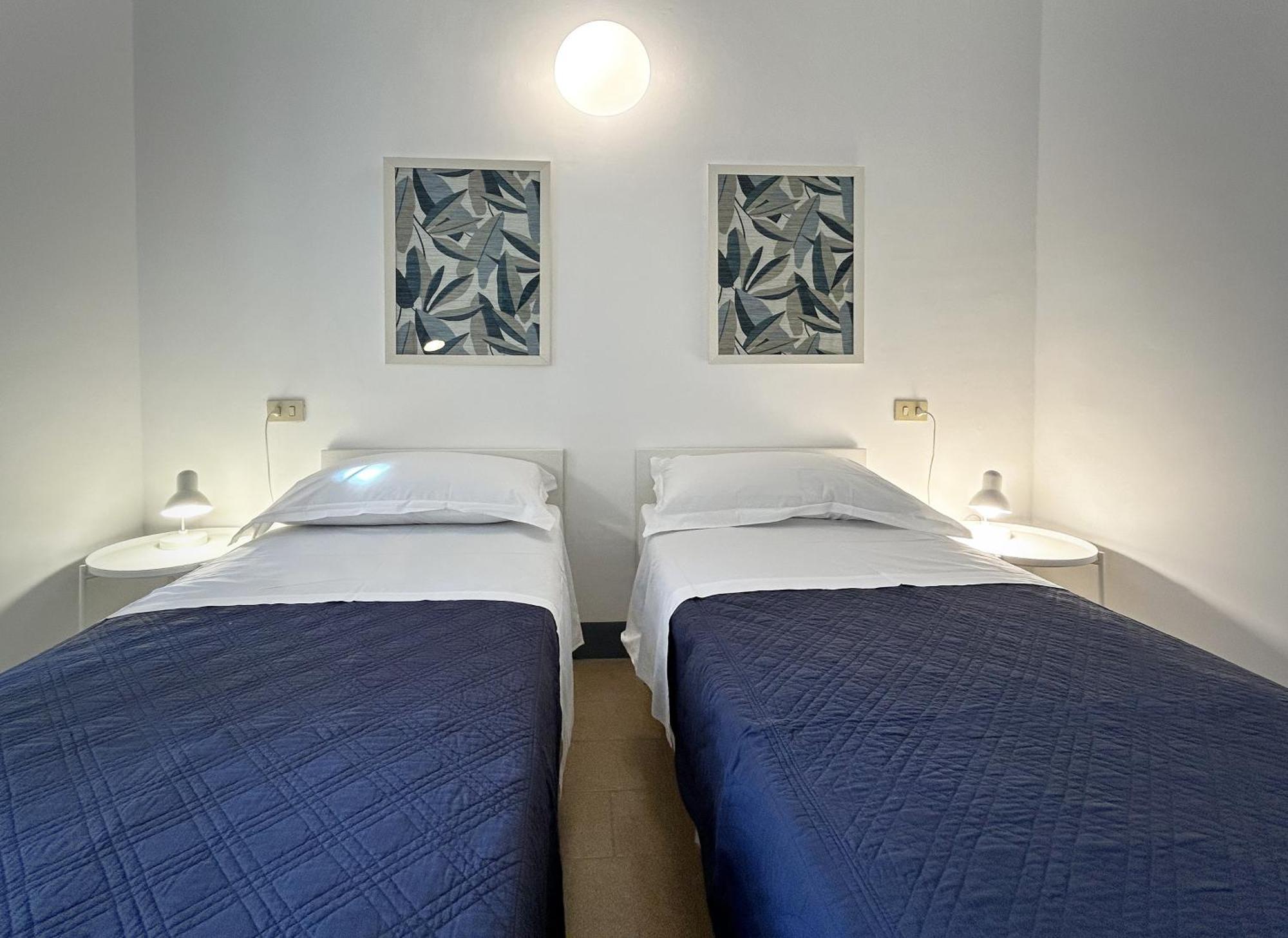 מונטרוסו אל מארה Hotel Meuble Agavi מראה חיצוני תמונה