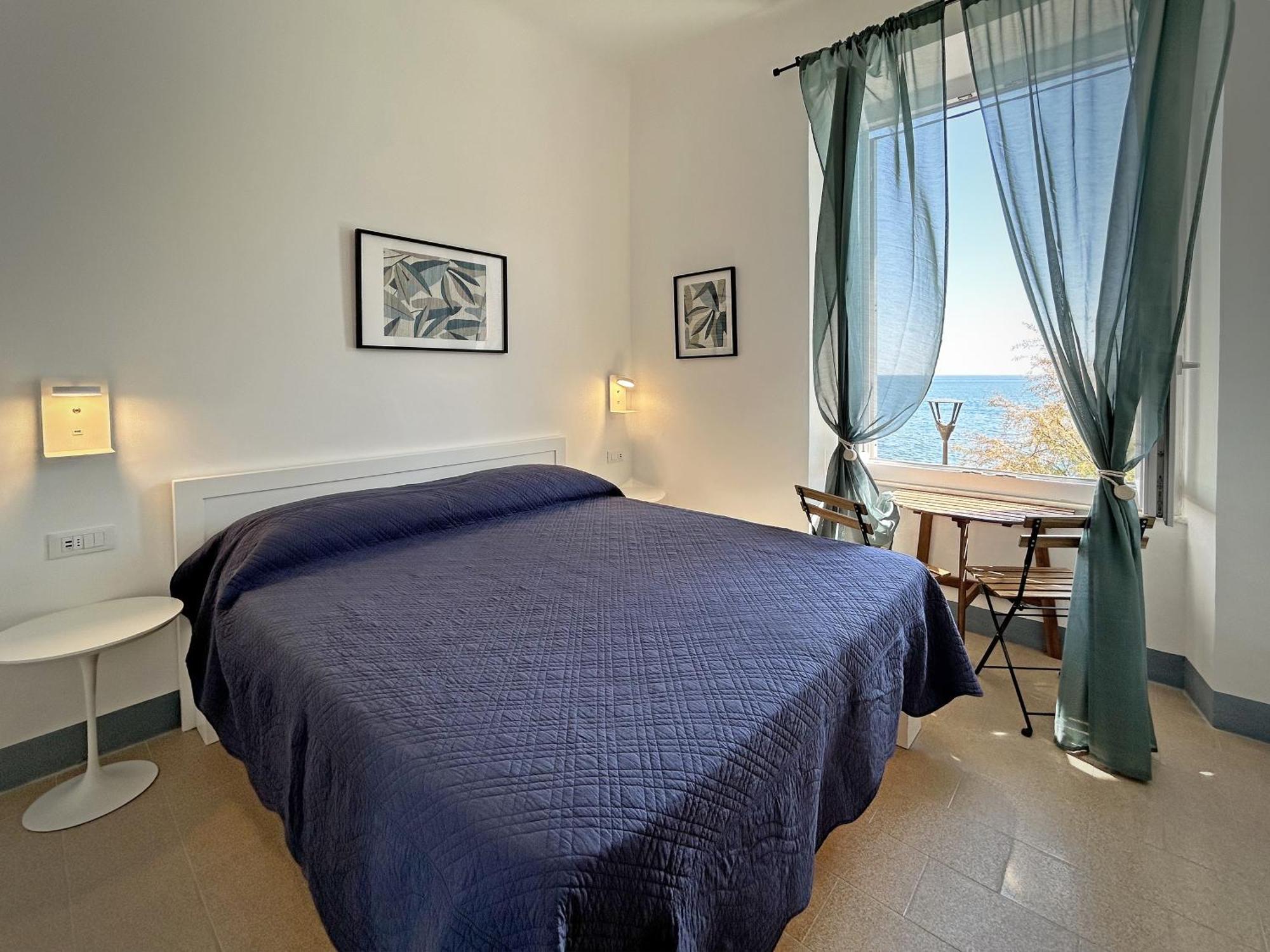 מונטרוסו אל מארה Hotel Meuble Agavi מראה חיצוני תמונה